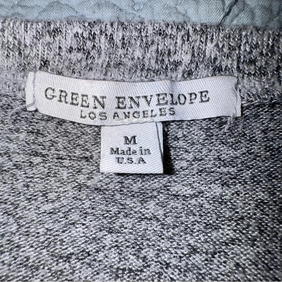 Green Envelope lightweight soft long sleeve sweater Size Medium - Picture 3 of 4